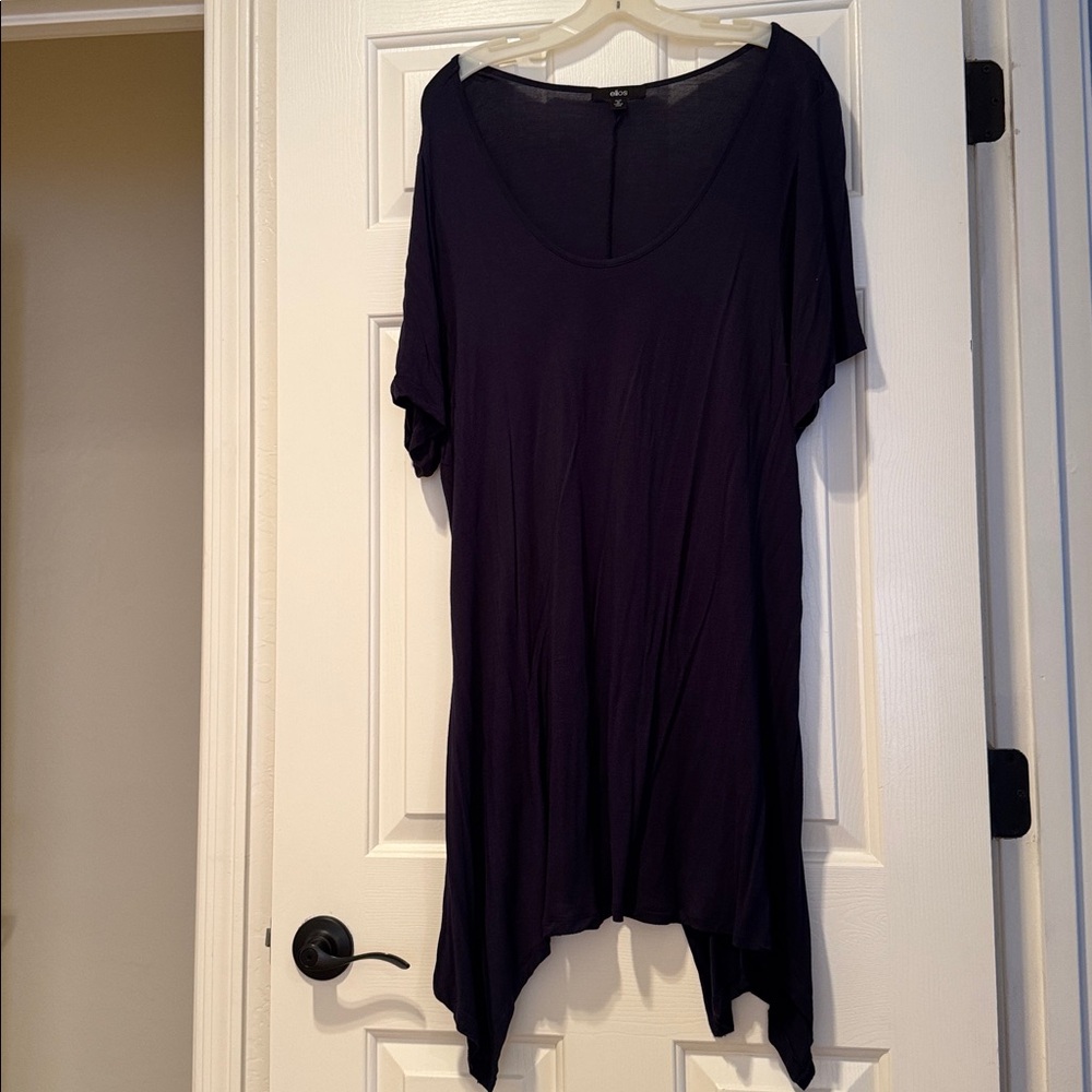 Navy Asymmetrical Hem Tunic Top